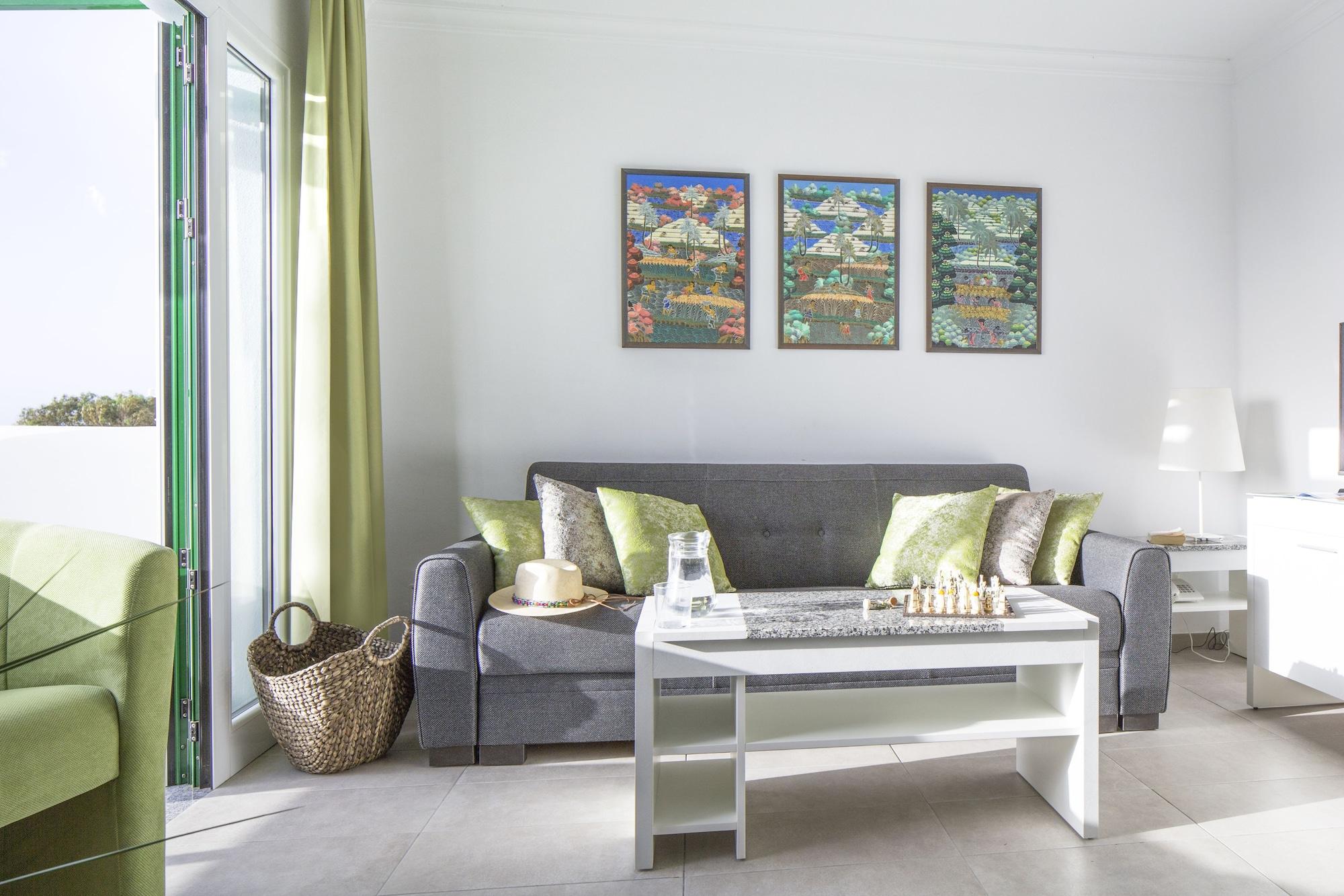 Apartamentos El Guarapo Costa Teguise Luaran gambar