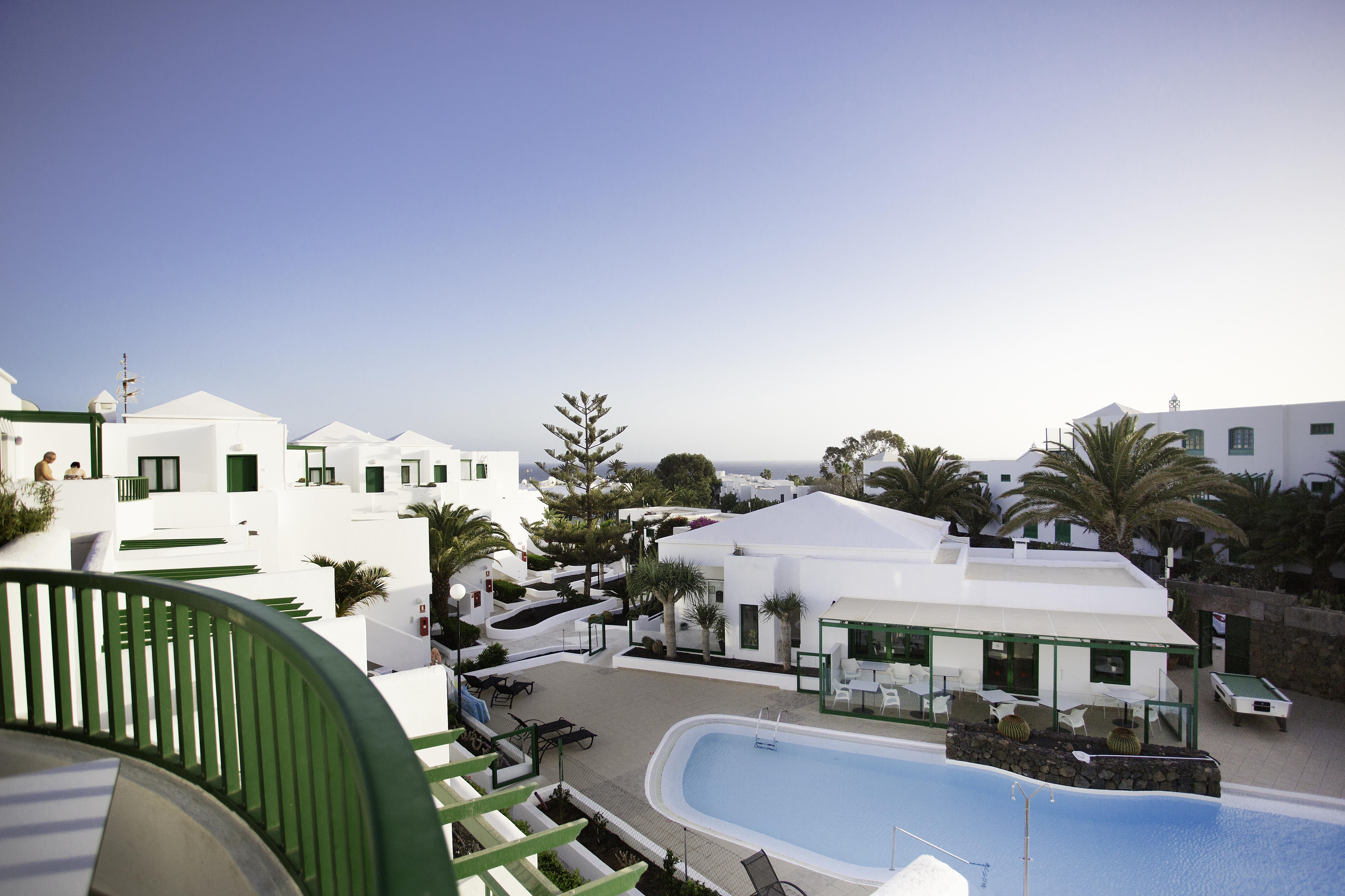 Apartamentos El Guarapo Costa Teguise Luaran gambar