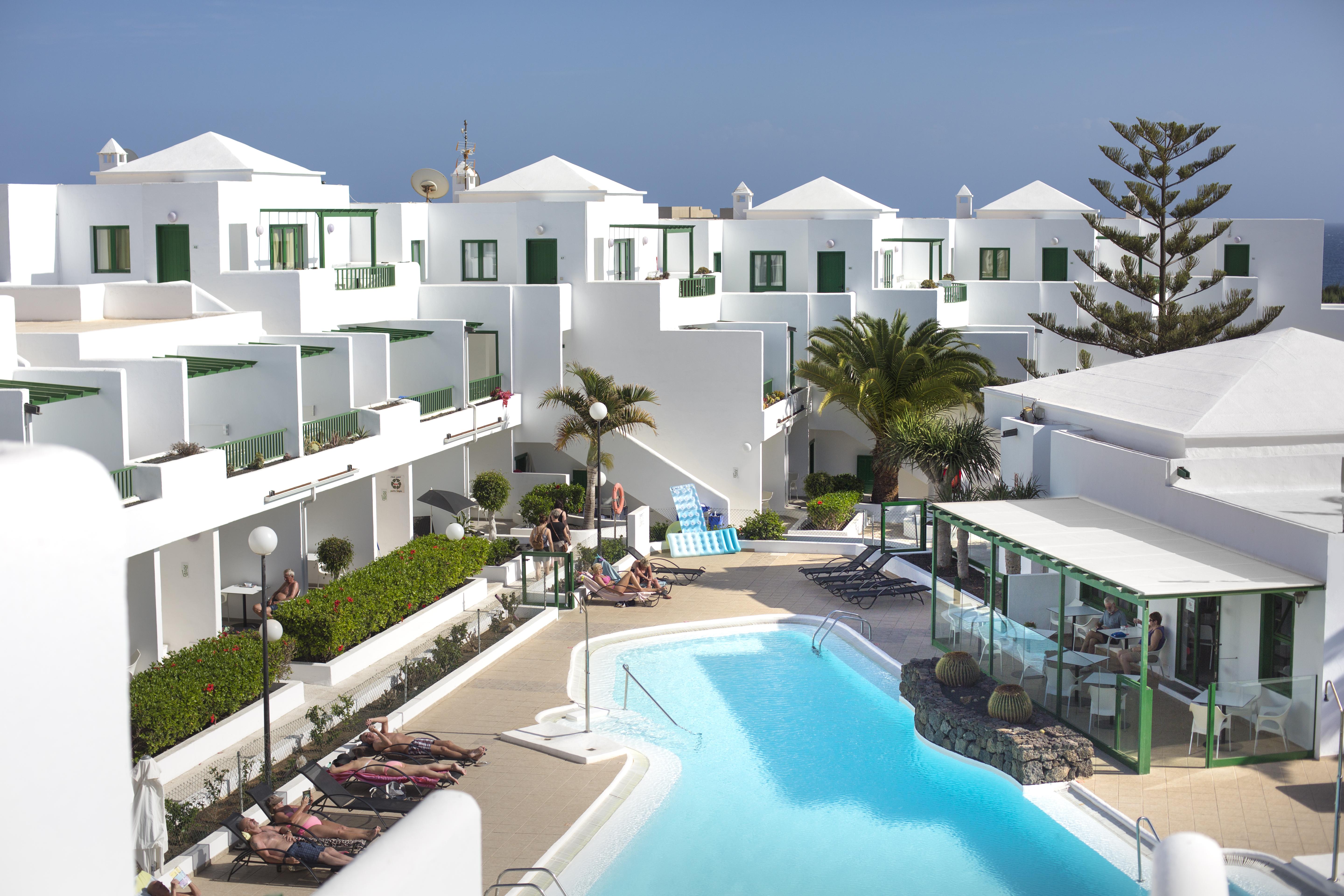 Apartamentos El Guarapo Costa Teguise Luaran gambar