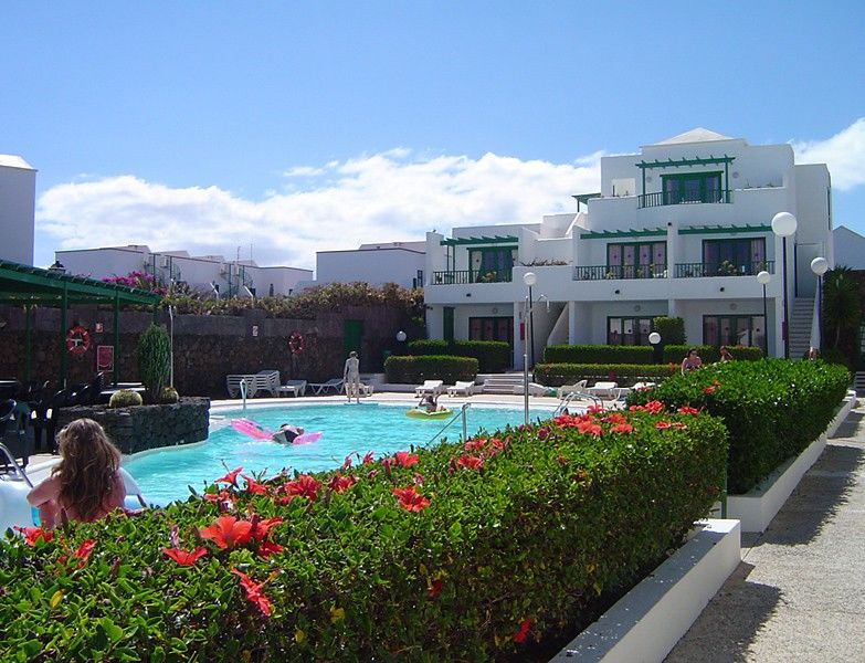 Apartamentos El Guarapo Costa Teguise Luaran gambar