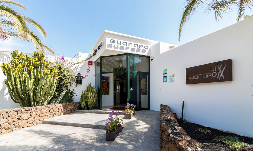 Apartamentos El Guarapo Costa Teguise Luaran gambar
